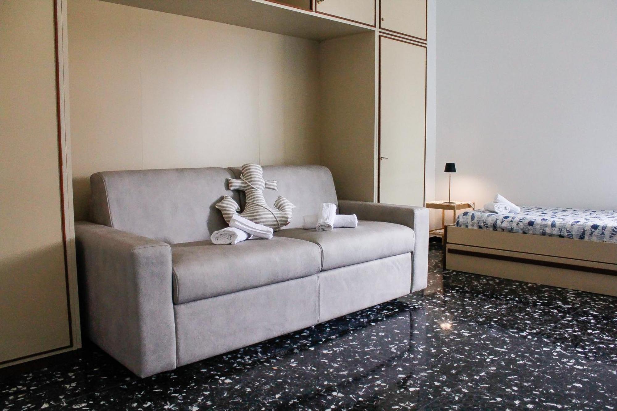 Casa Mariuccia - A Due Passi Dal Mare Apartment Savona Ngoại thất bức ảnh